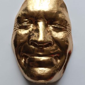 Golden effect Smile 19x12cms