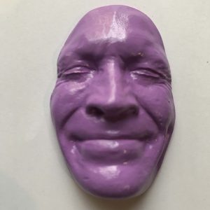 Magnet Violet Smile 6×3 cms