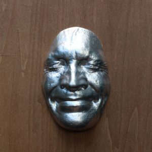 Silver effect Smile wooden base 30x30cms